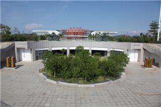 來(lái)賓北高鐵路站