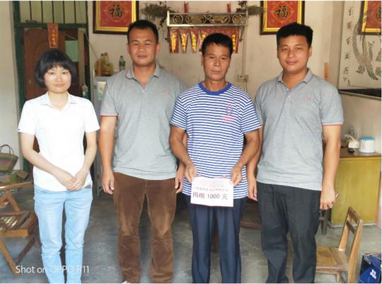 慰問職工病重家屬 傳遞關愛見真情